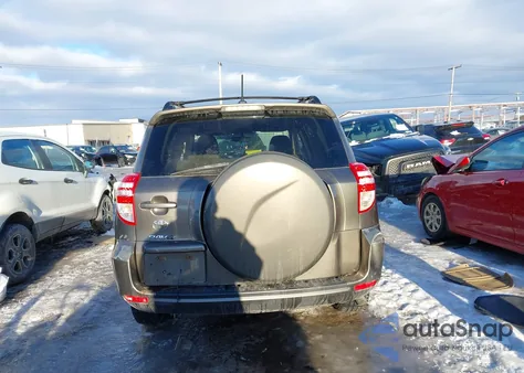 2011 Toyota Rav4 из США, поврежденный, VIN JTMZF4DV7B5033019